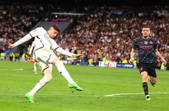 曼城横扫多特蒙德,挺进欧冠半决赛 曼城横扫多特蒙德,挺进欧冠半决赛