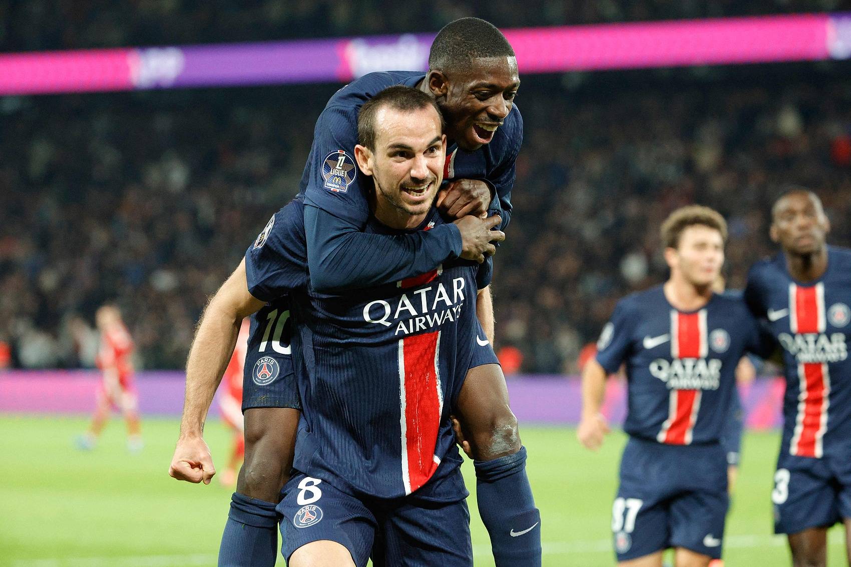 开云体育下载-包含巴黎圣日耳曼战平马赛，难分胜负的词条