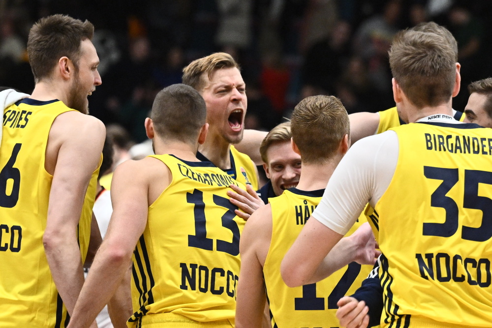 开云体育平台APP-欧洲男篮赛事遭受疫情冲击，球员身体健康成焦点的简单介绍