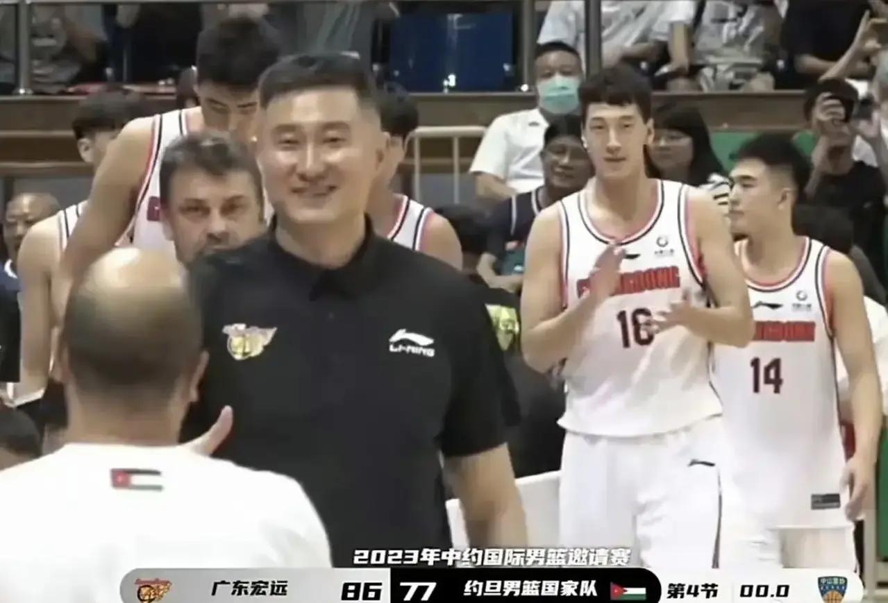 开云体育入口-关于出色表现：球员技艺突出赛场上表现亮眼的信息