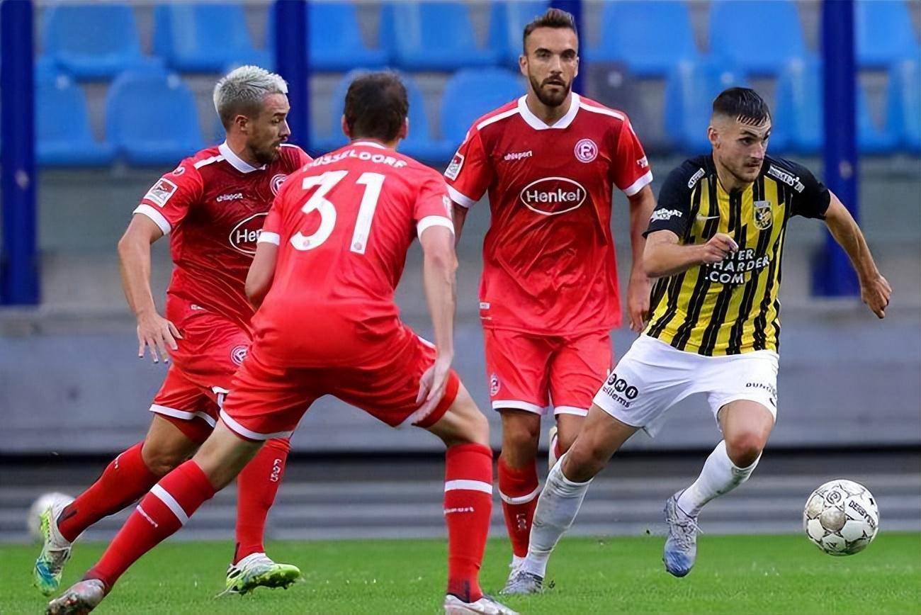 斯图加特队大比分胜出,展现实力强劲的简单介绍 斯图加特队大比分胜出,展现实力强劲的简单介绍