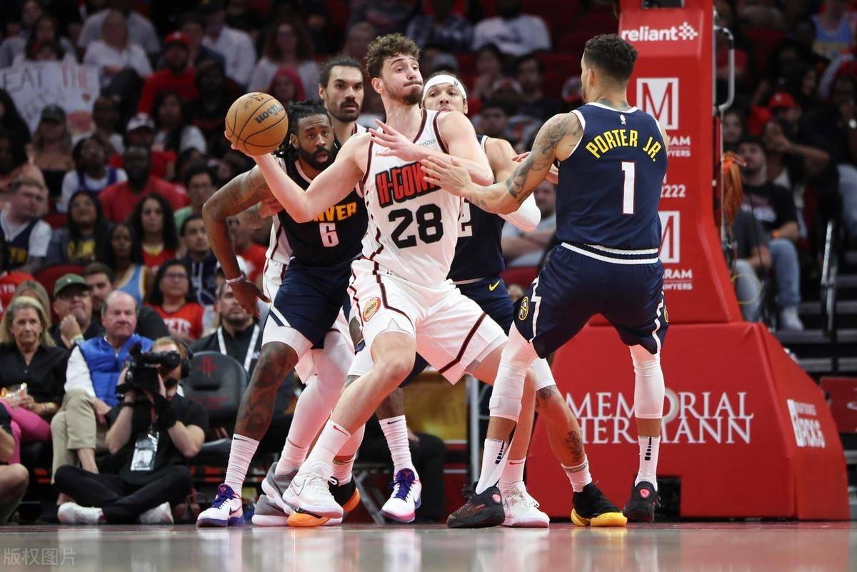 关于人压倒篮网，火箭险胜尼克斯，快船不敌掘金的信息