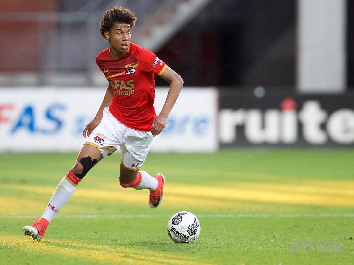 开云体育APP下载-包含阿贾克斯实力碾压，赢得宝贵胜利的词条