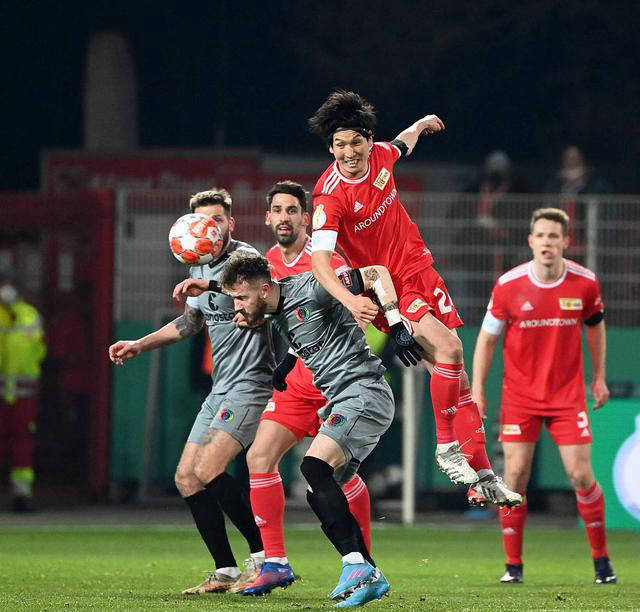 关于弗赖堡客场险胜,取得联赛三连胜的信息 关于弗赖堡客场险胜,取得联赛三连胜的信息