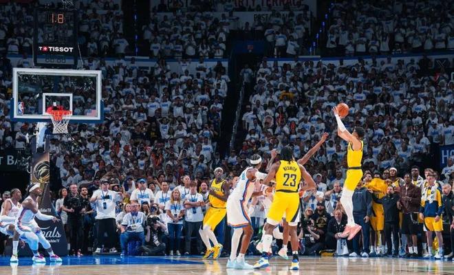 关于步行者不敌热火,本内特表现稳健但无力带队获胜的信息 关于步行者不敌热火,本内特表现稳健但无力带队获胜的信息