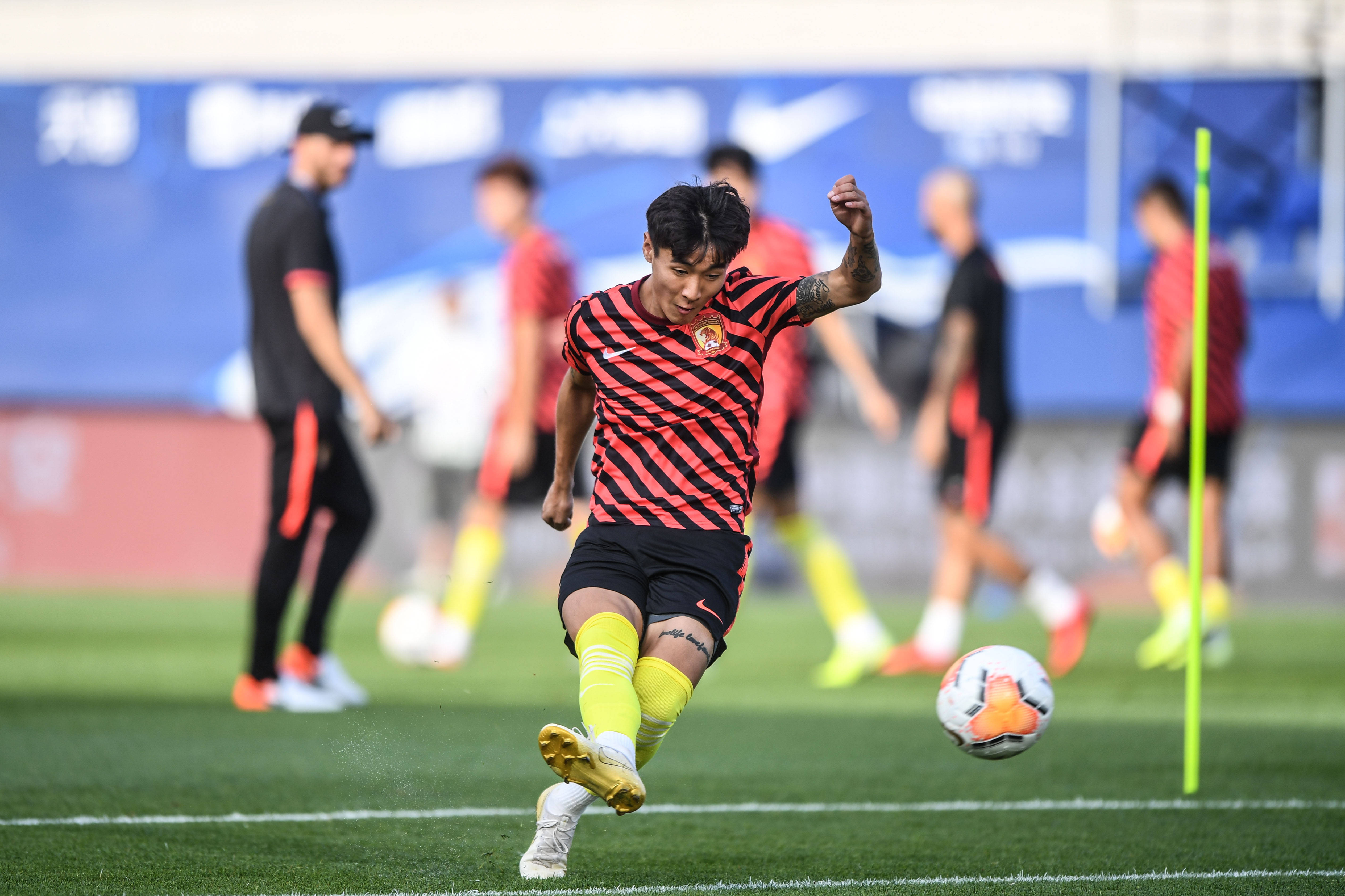 开云体育登录-广州恒大淘宝被山东队横扫，遭遇挑战的简单介绍