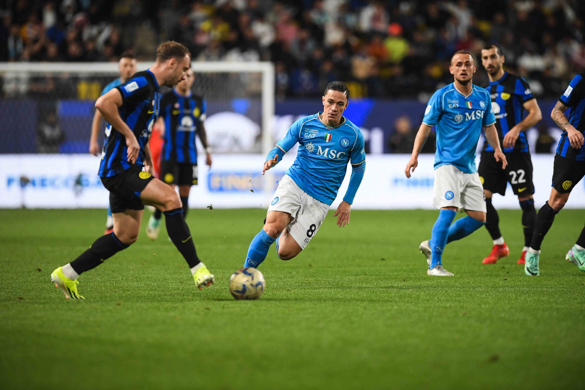 意大利足球赛场上的精彩瞬间 意大利足球赛场上的精彩瞬间