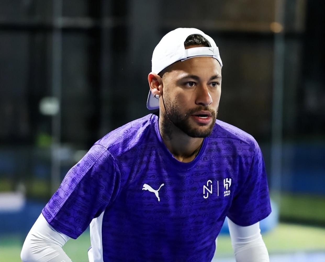 内马尔遭遇巴萨绝杀,意甲局势紧张 内马尔遭遇巴萨绝杀,意甲局势紧张