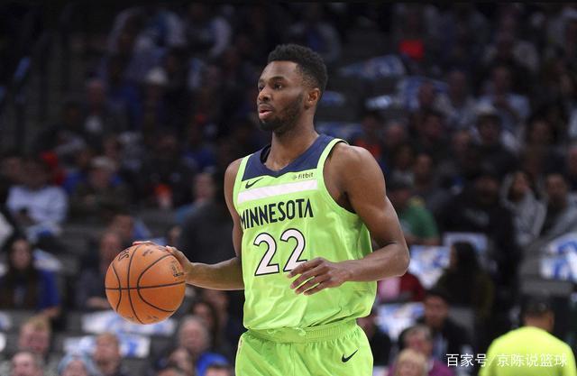 汉堡饱胜赢球士气高涨,排名稳稳榜首 汉堡饱胜赢球士气高涨,排名稳稳榜首