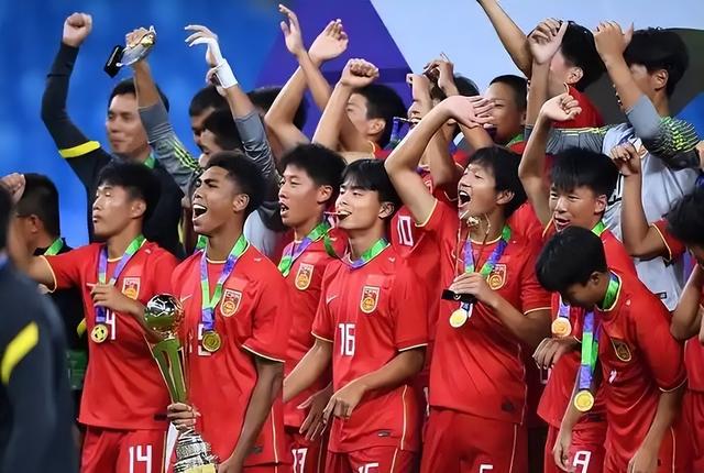 开云体育入口-伊拉克球队大胜，晋级前景美好