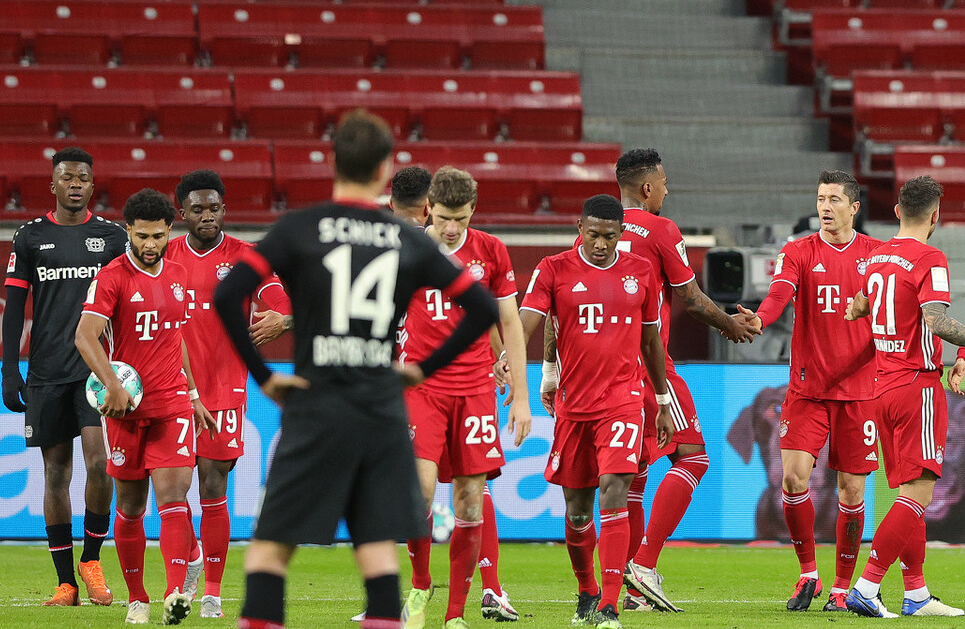 开云平台-意大利绝杀乌拉圭，科曼爆发神勇