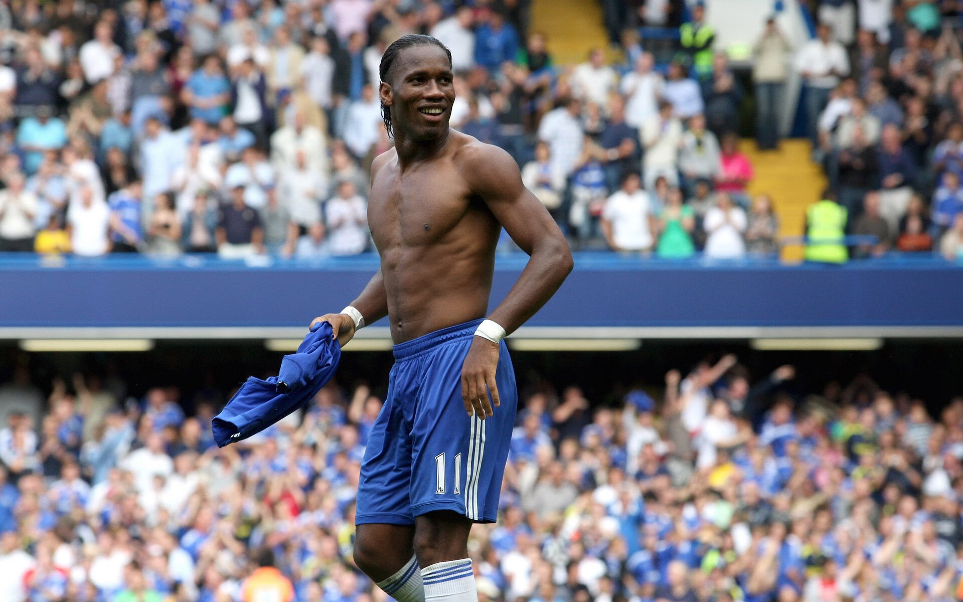 F1年度争冠之夜，范弗利特惊艳四座，铸就辉煌传奇