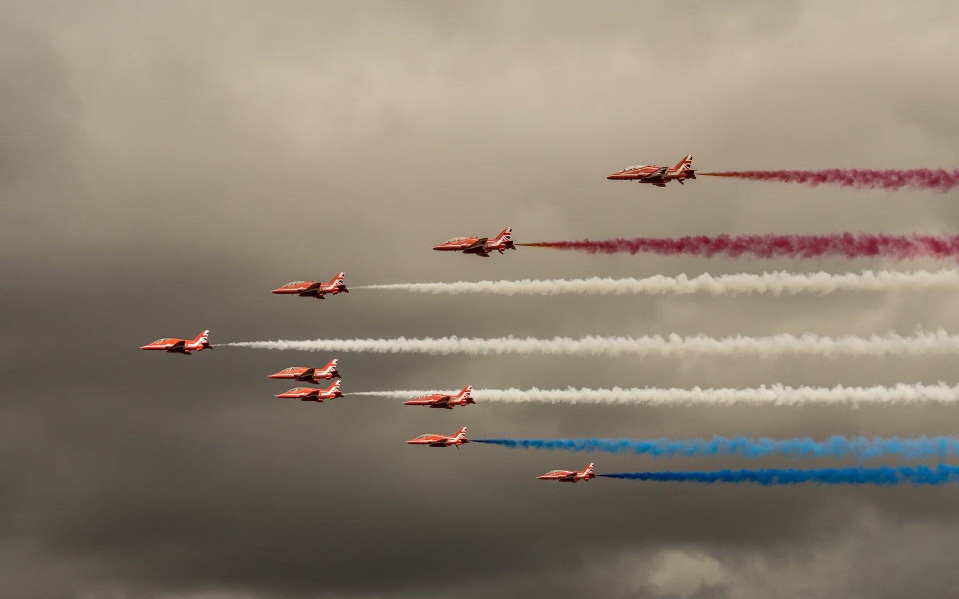 开云体育登录-黄蜂踏平广厦队，恩比德状态火热，篮球赛场上的激情与荣耀