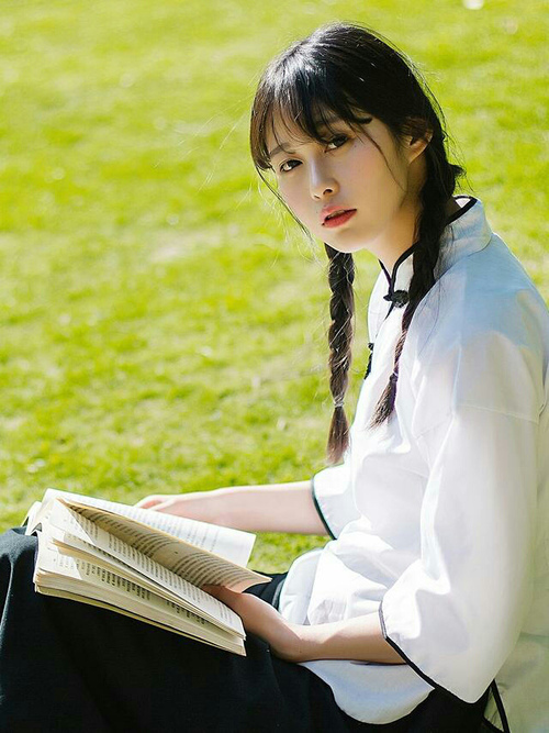 湖人碾压尼克斯，哈利伯顿关键先生闪耀赛场