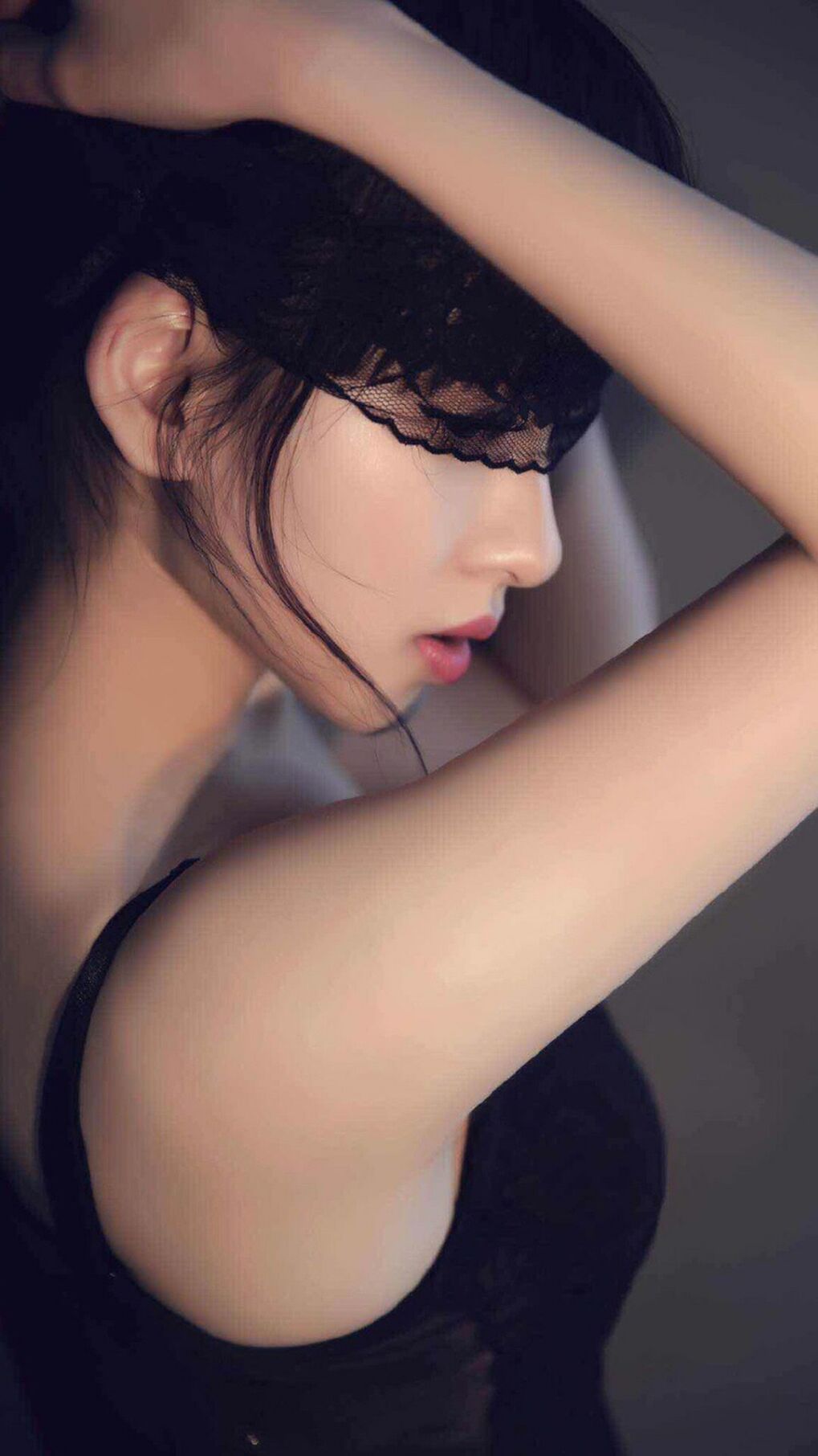 中国猛攻冲垮爱尔兰，库尔图瓦在年度焦点之战中化身门神