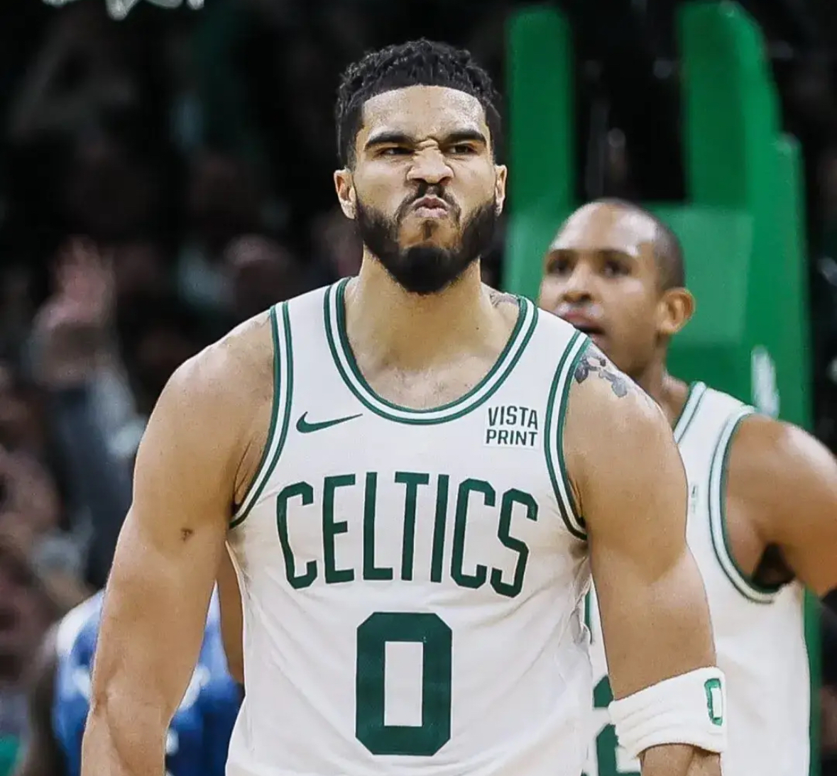 深圳队碾压步行者,爱德华兹成为关键先生 深圳队碾压步行者,爱德华兹成为关键先生