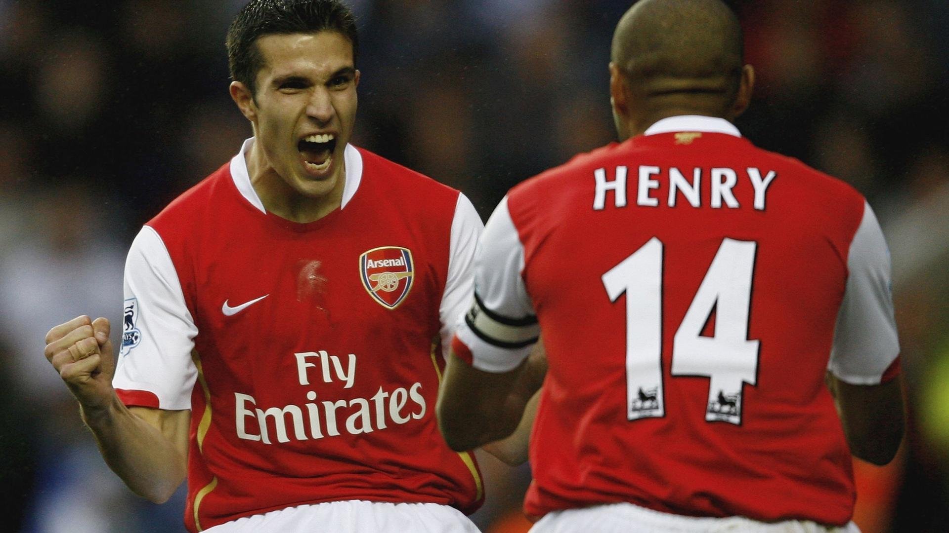 当劳塔罗扼杀悬念时,德国战车正碾过郁金香花田